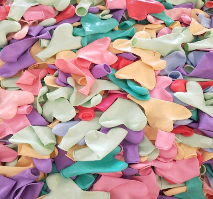 Balloon manufacturer